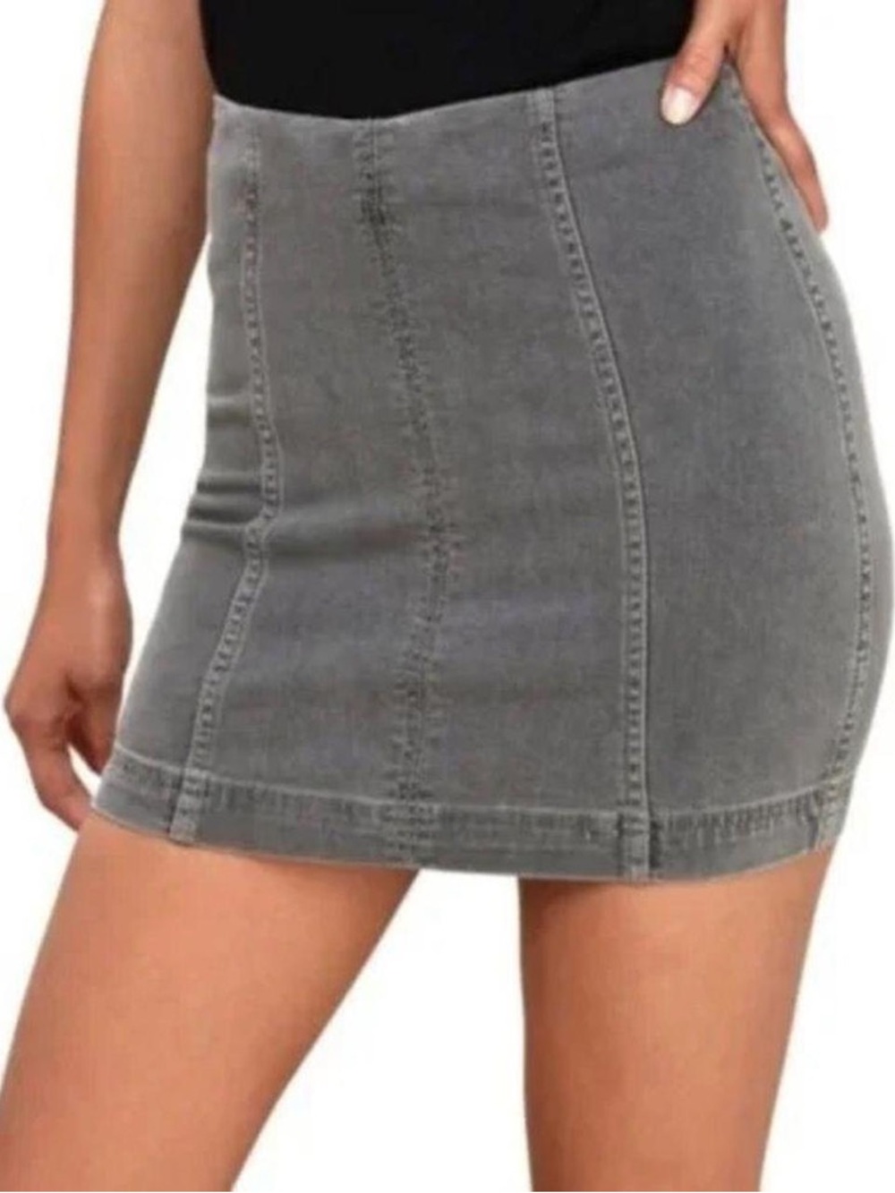 ✨ Free People Gray Denim Mini Skirt | Panel Stitch | Size 4 | Effortless Boho✨